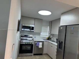 8900 Washington Blvd 304A, Pembroke Pines, FL 33025