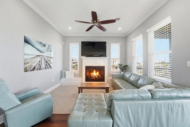 4106 Silver Reef, Galveston, TX 77554