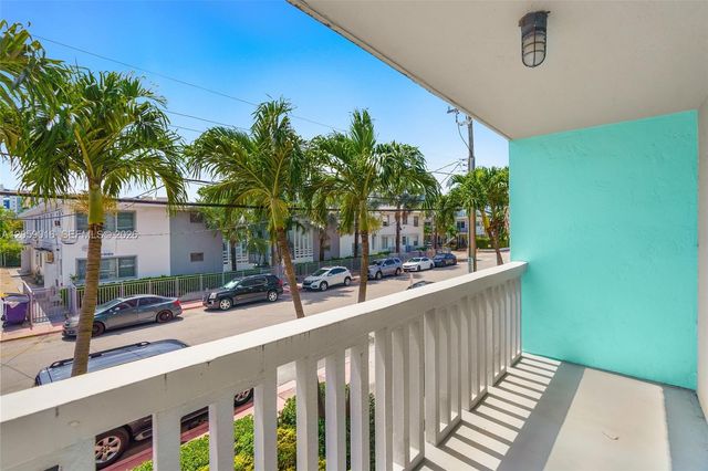 7620 Carlyle Avenue 206, Miami Beach, FL 33141