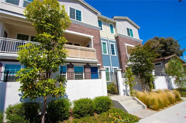 6899 Magnolia Avenue, Buena Park, CA 90621