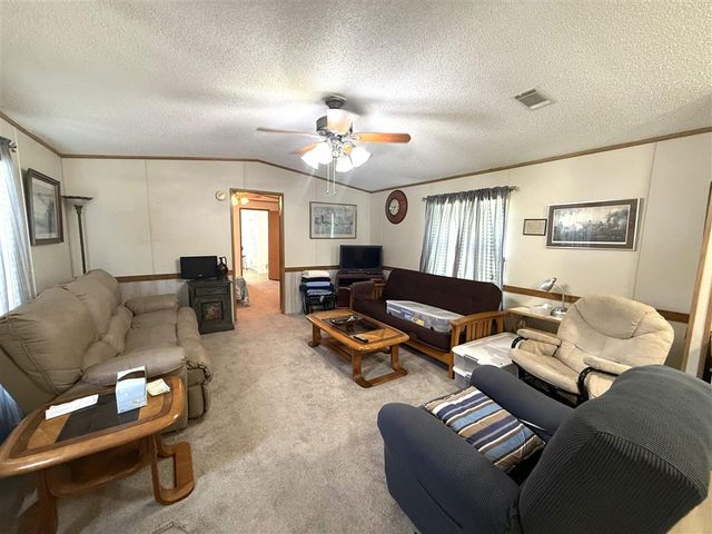 6044 Perry Lane, Lake Charles, LA 70605