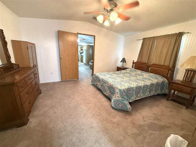 6044 Perry Lane, Lake Charles, LA 70605