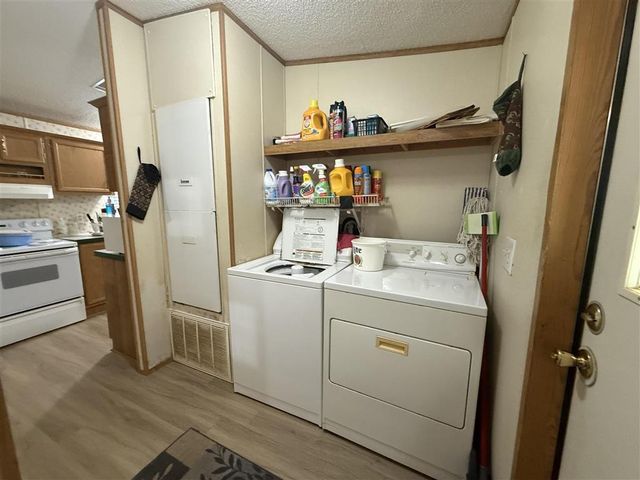 6044 Perry Lane, Lake Charles, LA 70605