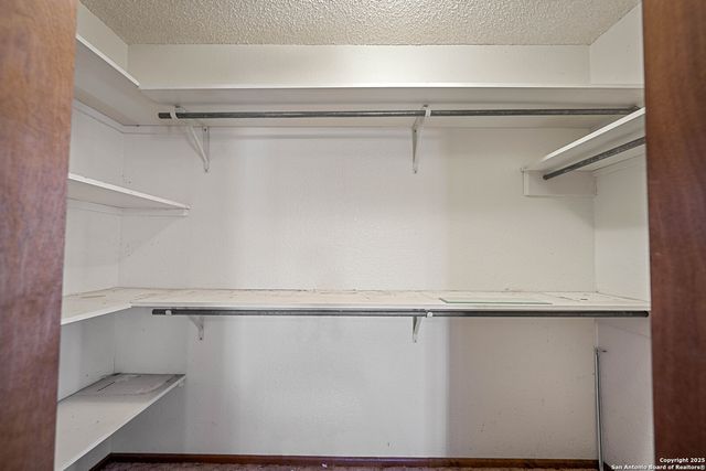 1431 S SH-123, Karnes City, TX 78118