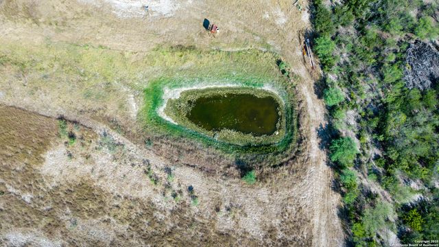 1431 S SH-123, Karnes City, TX 78118