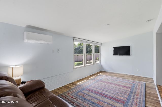 4135 E CARMEL Avenue, Mesa, AZ 85206