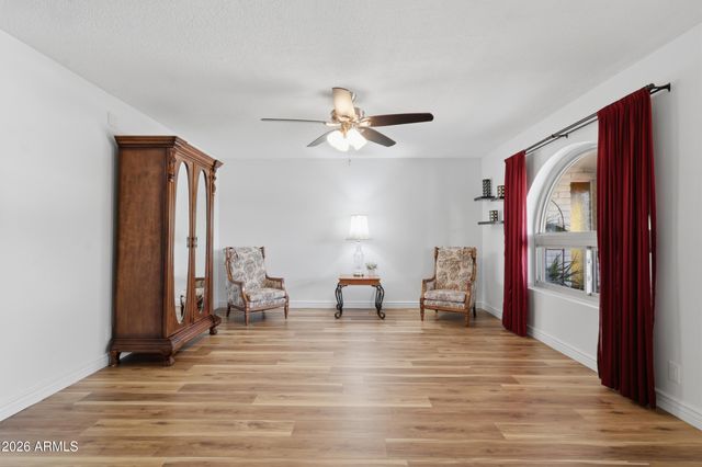 4135 E CARMEL Avenue, Mesa, AZ 85206