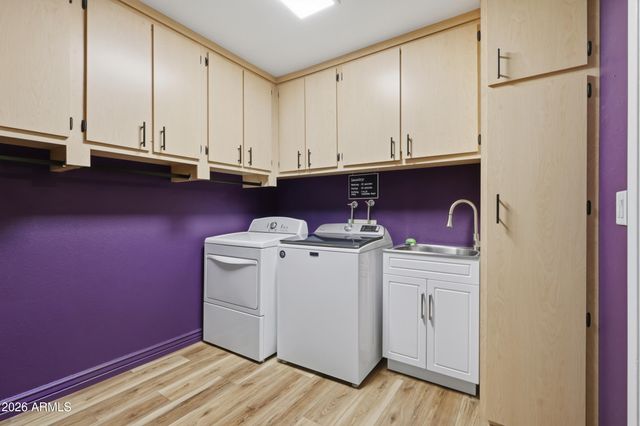 4135 E CARMEL Avenue, Mesa, AZ 85206