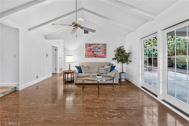 814 E 21st, Santa Ana, CA 92706