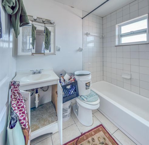 927 S G Street 5, Lake Worth Beach, FL 33460