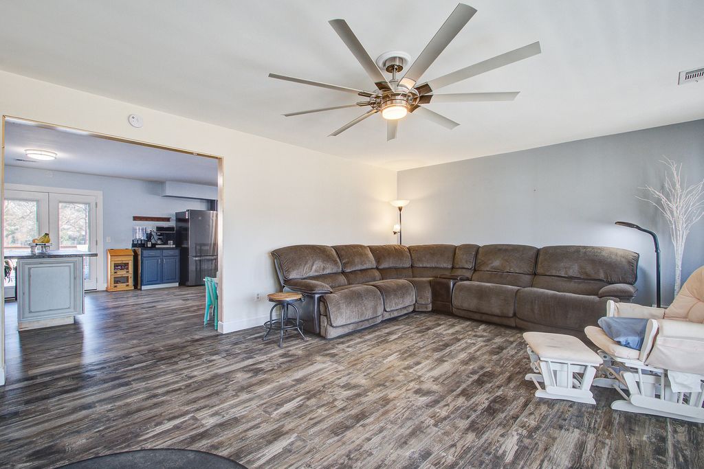 Image 14 of property listing at 1930 Varner Street, Summerville, SC 29486