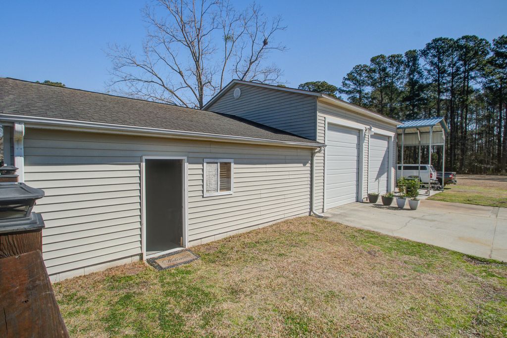 Image 26 of property listing at 1930 Varner Street, Summerville, SC 29486