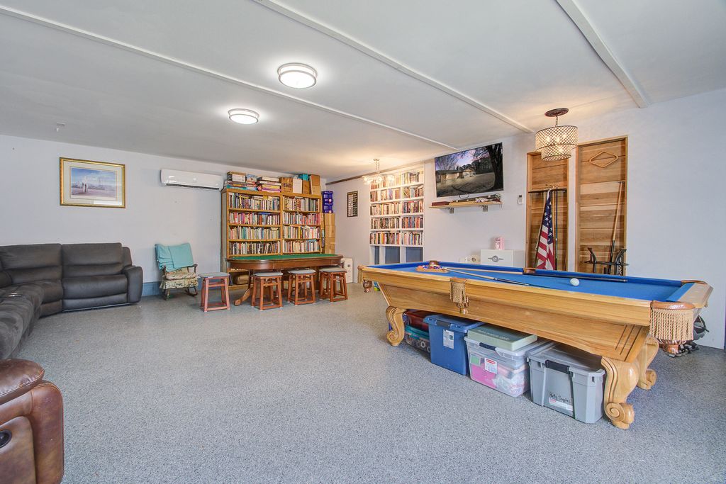 Image 27 of property listing at 1930 Varner Street, Summerville, SC 29486