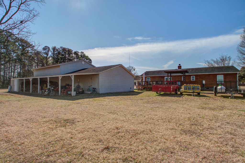 Image 31 of property listing at 1930 Varner Street, Summerville, SC 29486