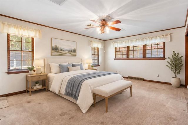 1609 Glenbrook Terrace, Nichols Hills, OK 73116