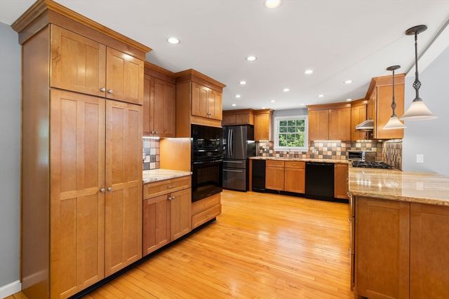 30 School Street, Milton, MA 02186
