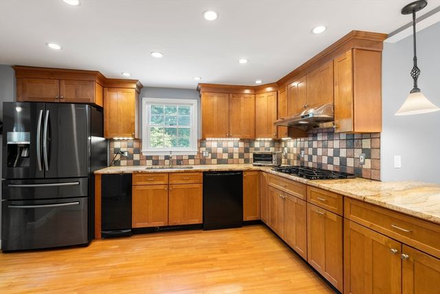 30 School Street, Milton, MA 02186