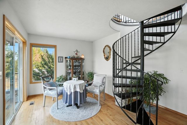 1607 E Wildflower Ln, Spokane, WA 99224