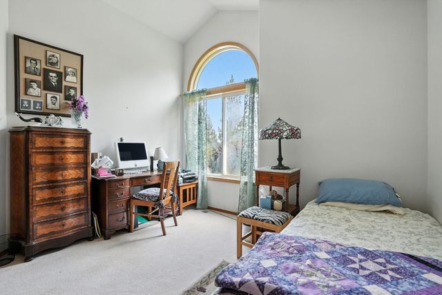 1607 E Wildflower Ln, Spokane, WA 99224