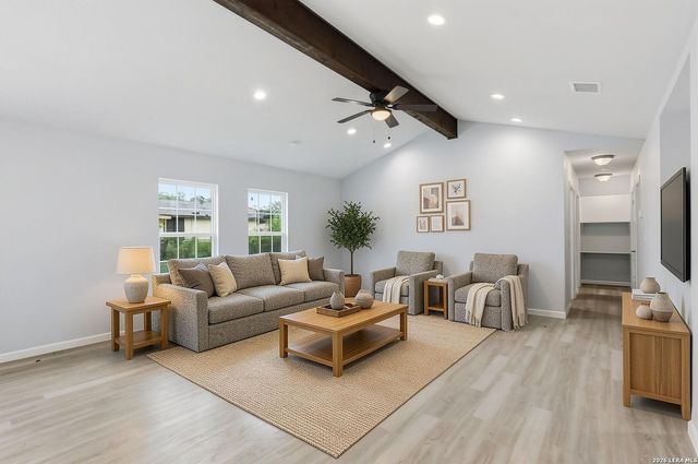 8434 Glen Shadow, San Antonio, TX 78239