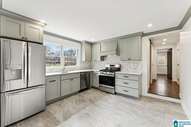 1224 FERRO AVENUE, Bessemer, AL 35020