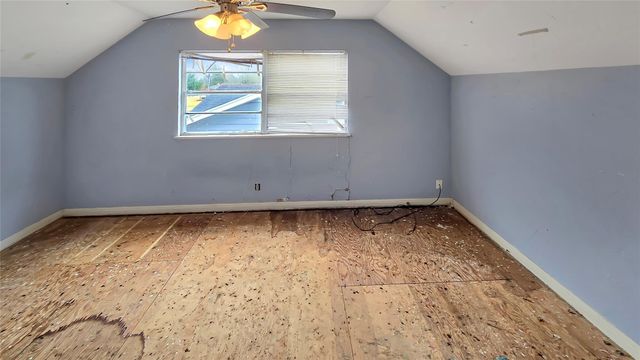 6275 Westgate Drive, Beaumont, TX 77706