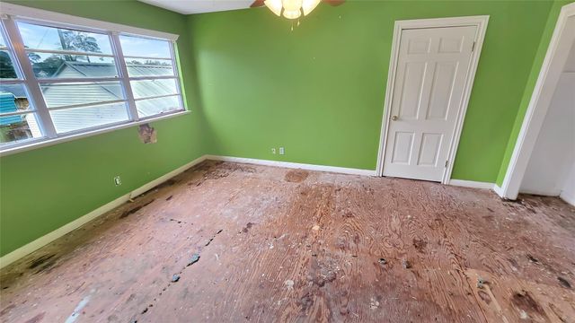 6275 Westgate Drive, Beaumont, TX 77706