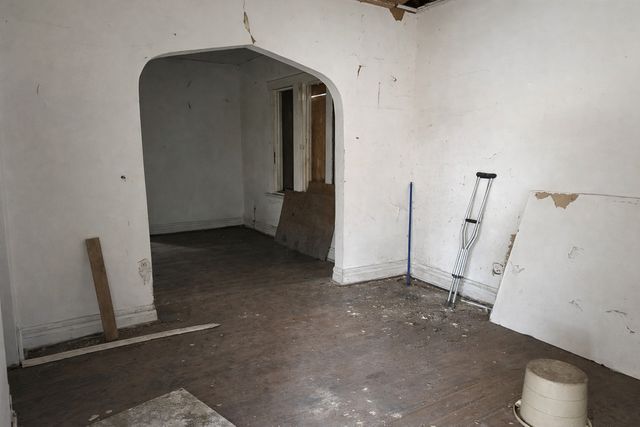 5129 S Emerald Avenue, Chicago, IL 60609