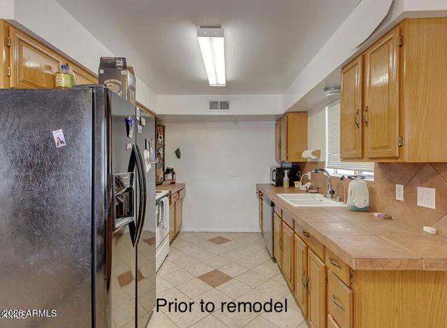 847 W 10TH Street, Tempe, AZ 85281