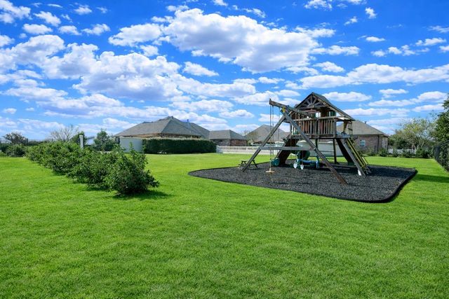 371 Myrtle Grove Dr, Houma, LA 70360