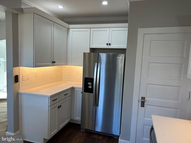 1407 DELAWARE, Wyomissing, PA 19610