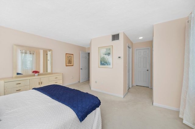 34 Pickman Drive 34, Bedford, MA 01730