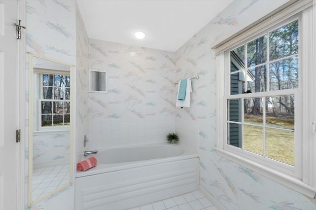 34 Pickman Drive 34, Bedford, MA 01730