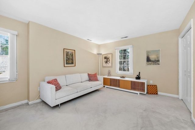 34 Pickman Drive 34, Bedford, MA 01730