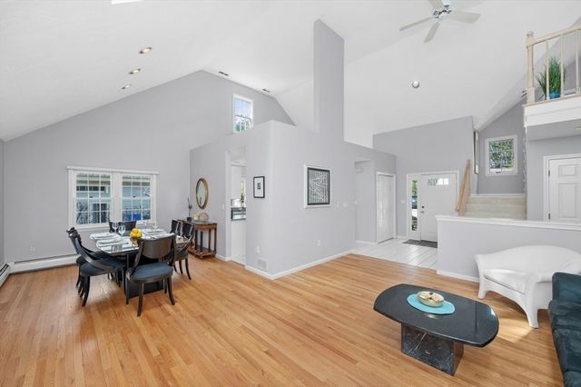 34 Pickman Drive 34, Bedford, MA 01730