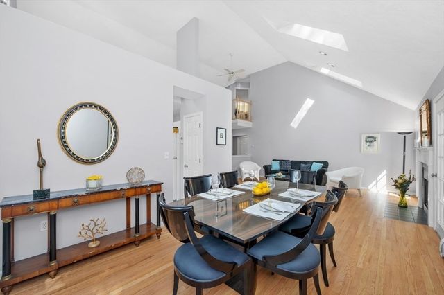 34 Pickman Drive 34, Bedford, MA 01730