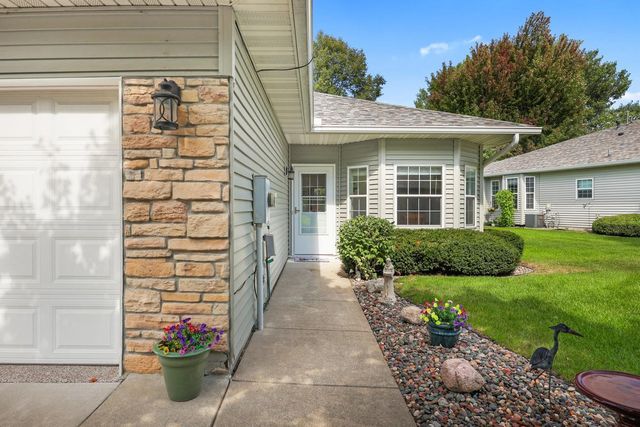 351 100th Court NE, Blaine, MN 55434