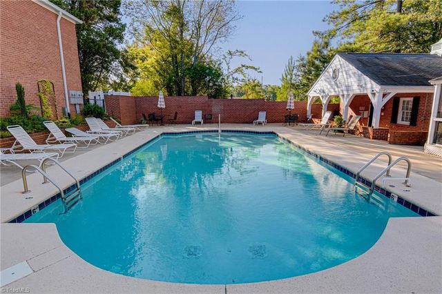 380 Hanover Arms Court C, Winston-salem, NC 27104