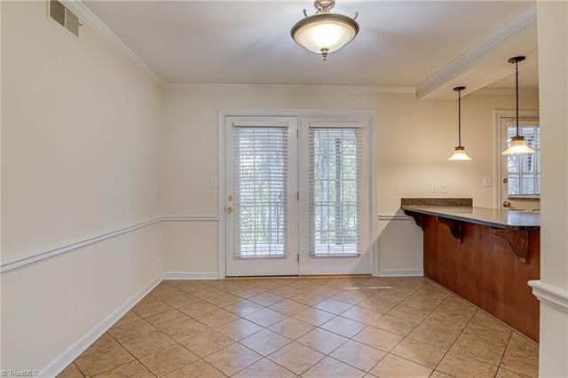 380 Hanover Arms Court C, Winston-salem, NC 27104