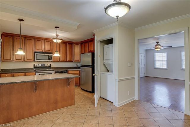 380 Hanover Arms Court C, Winston-salem, NC 27104