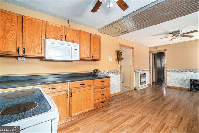 219 Briarwood Drive, Dallas, GA 30132