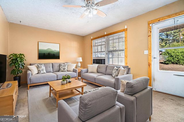 219 Briarwood Drive, Dallas, GA 30132