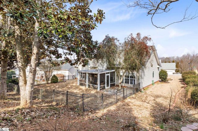 1 Catbriar Court, Simpsonville, SC 29680