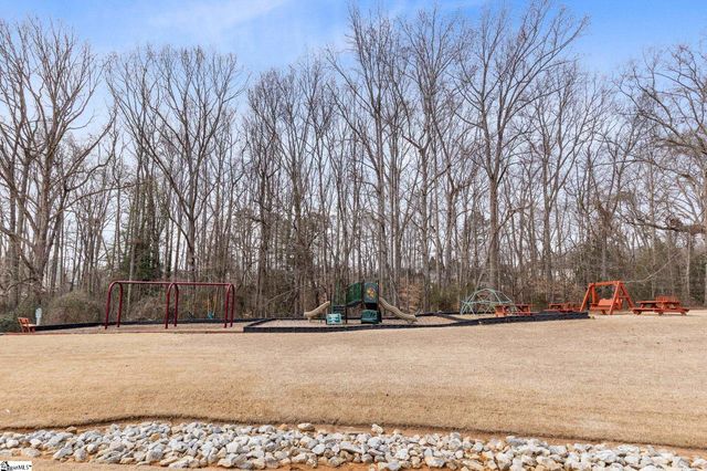 1 Catbriar Court, Simpsonville, SC 29680