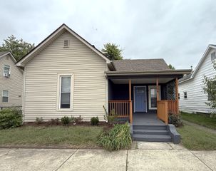 264 E Pennsylvania Street, Shelbyville, IN 46176