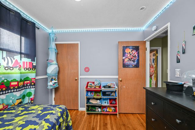 2347 Hawthorne Court, Bettendorf, IA 52722