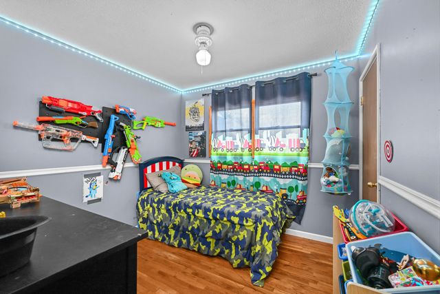 2347 Hawthorne Court, Bettendorf, IA 52722