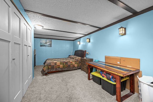 2347 Hawthorne Court, Bettendorf, IA 52722