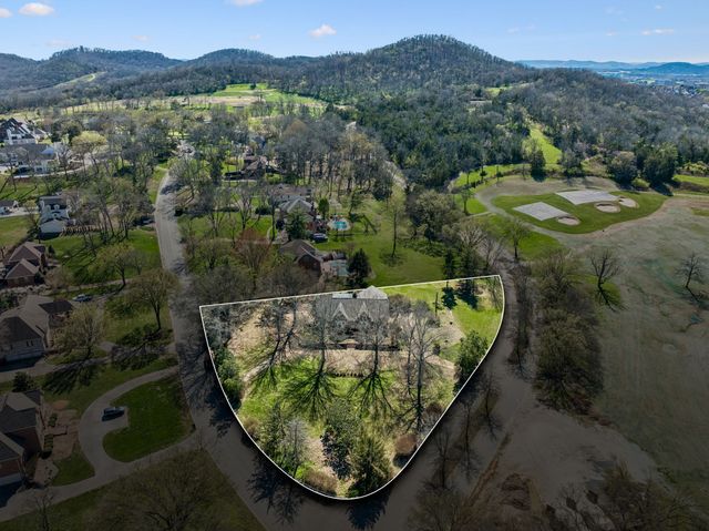 1715 Andrew Crockett Ct, Brentwood, TN 37027