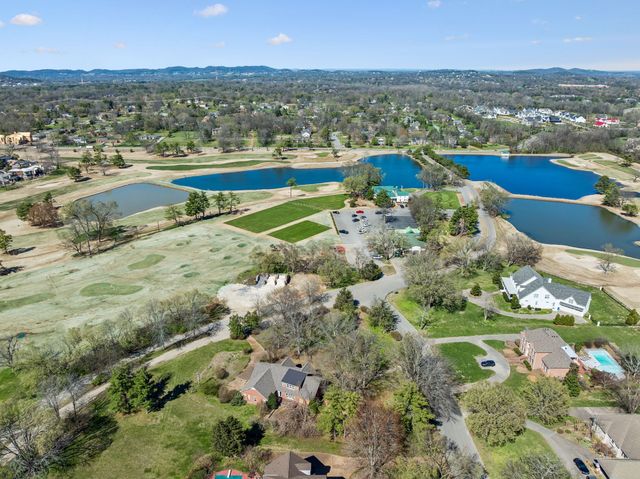 1715 Andrew Crockett Ct, Brentwood, TN 37027